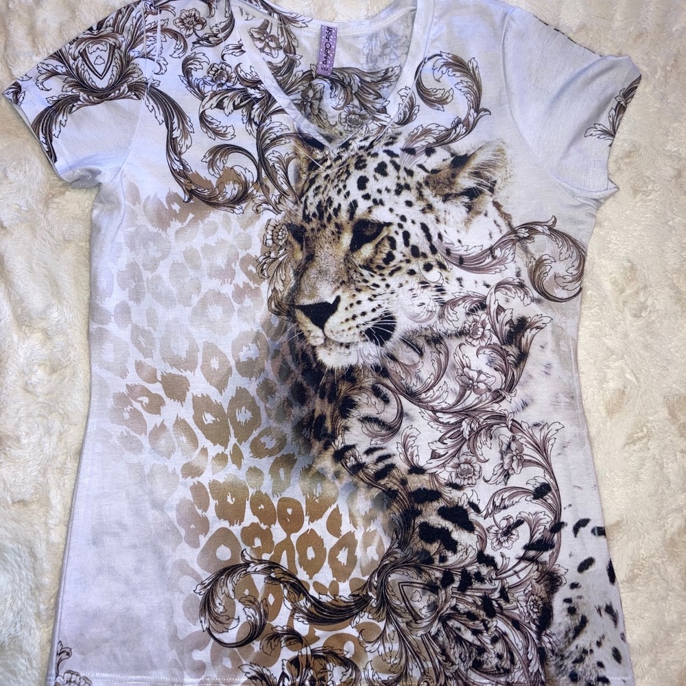 Leopard design shirt 🇺🇸